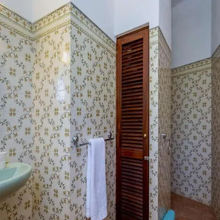 Villa Moorish Style Carvoeiro 3 Bedrooms Azure Vista Private Swimming Pool Close To Amenities Algarve *