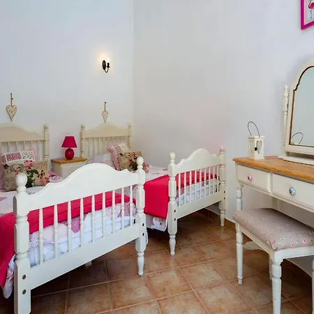 Moorish Style Carvoeiro 3 Bedrooms Azure Vista Private Swimming Pool Close To Amenities Algarve Villa