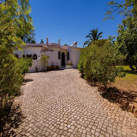 Moorish Style Carvoeiro 3 Bedrooms Azure Vista Private Swimming Pool Close To Amenities Algarve Carvoeiro (Lagoa)